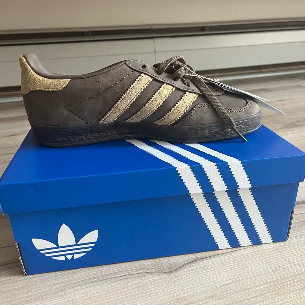 Adidas Gazelle Indoor Brown and Beige Sneakers - Picture 3 of 6